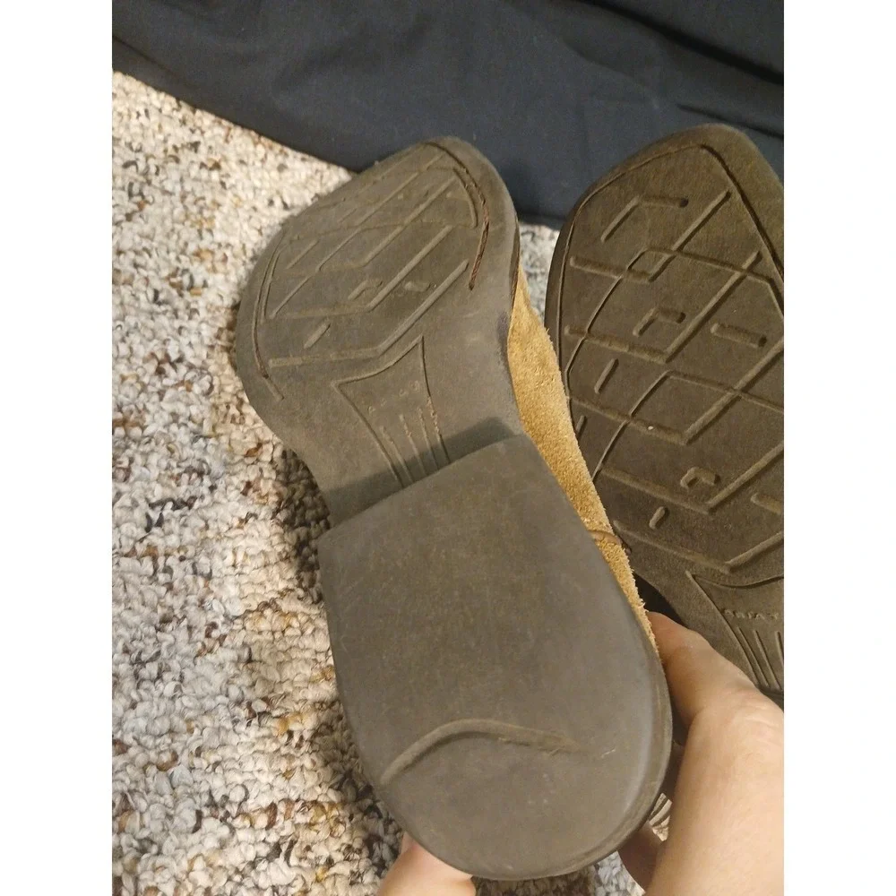Ariat kid's‎ Boots Size 3.5- Patriot Western/Sand Camo Print